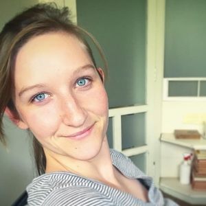 Meet your Posher, Laura